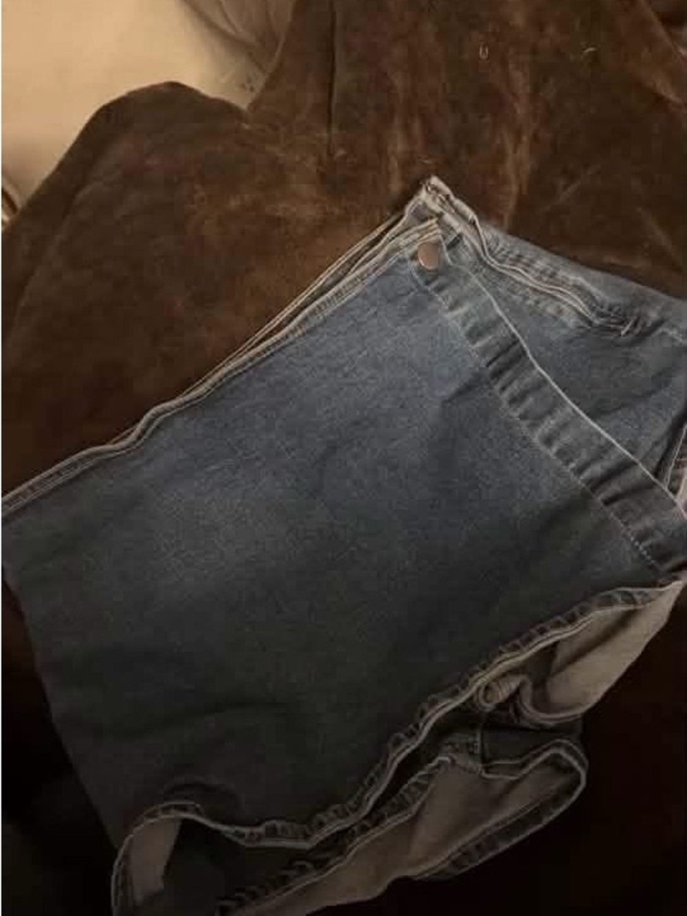 Women's Straight-Leg Denim Jeans in Medium Blue